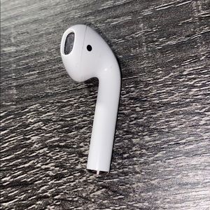 SOLD // Apple AirPod - Left